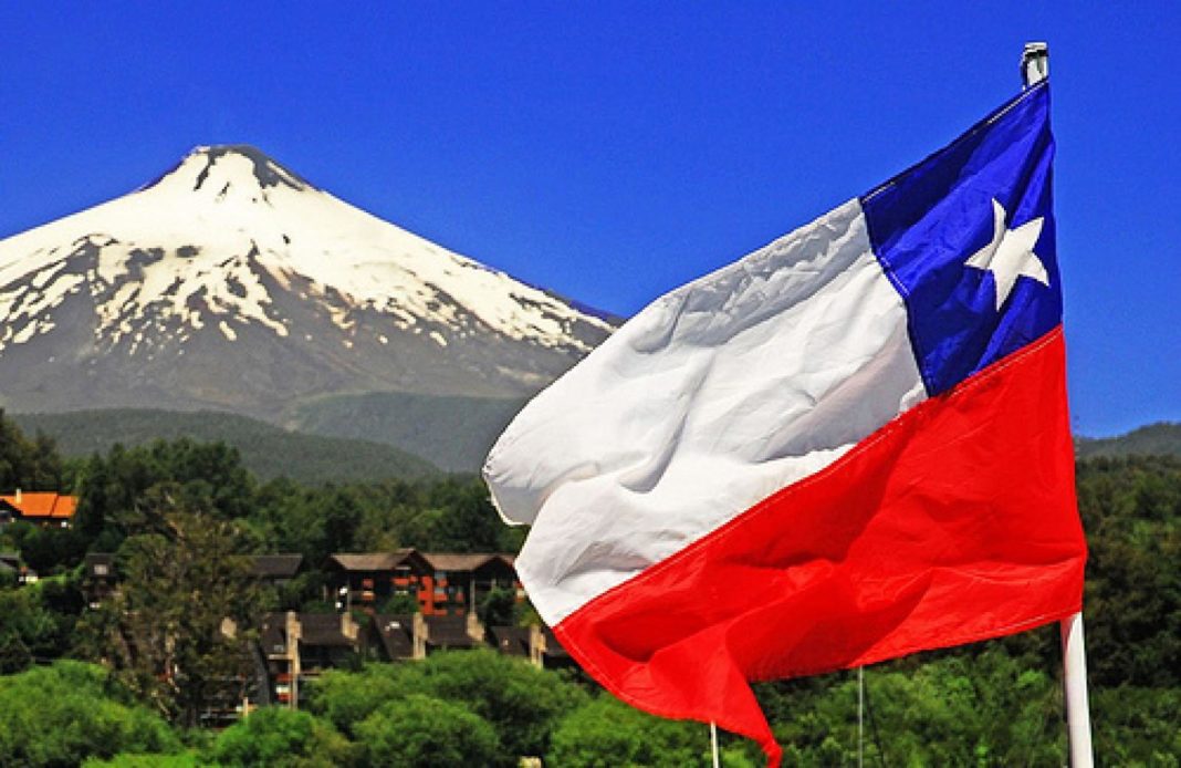Чили открывает границы