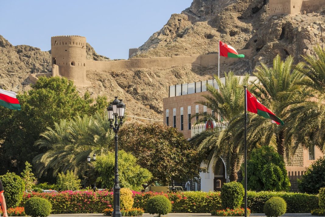 въезд туристов в Оман